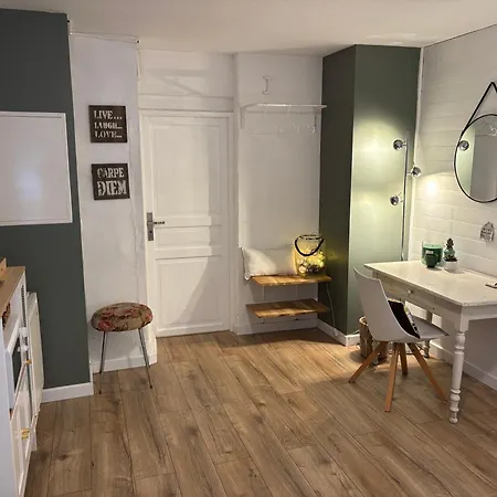 Chambre D'hotes Du Vieux Frühstückspension 2*